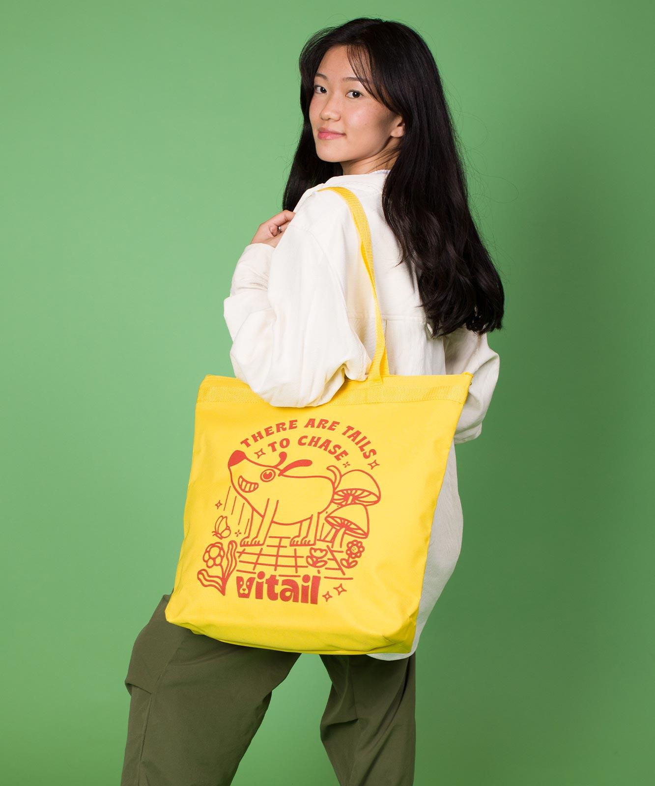 Tails To Chase Tote - Vitail